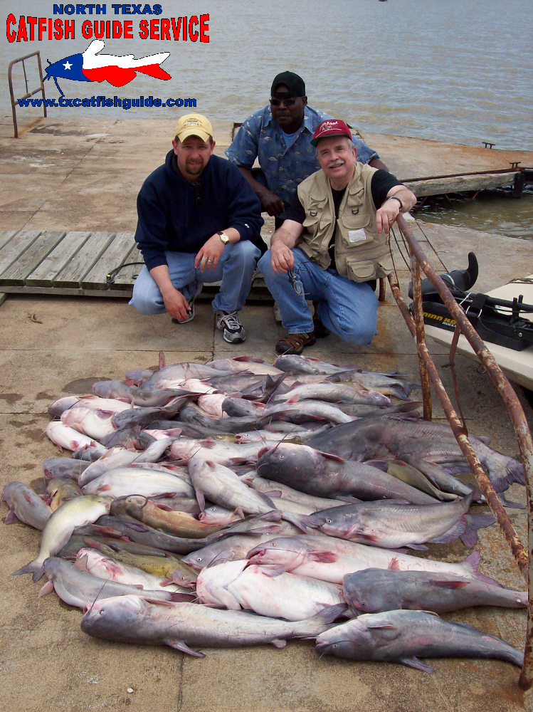 Catfishing By Season North Texas Catfish Guide Service Fishing Charter